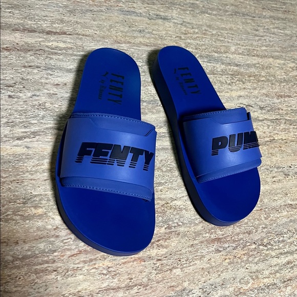 Fenty Puma by Rihanna Royal blue surf slides - Picture 12 of 16
